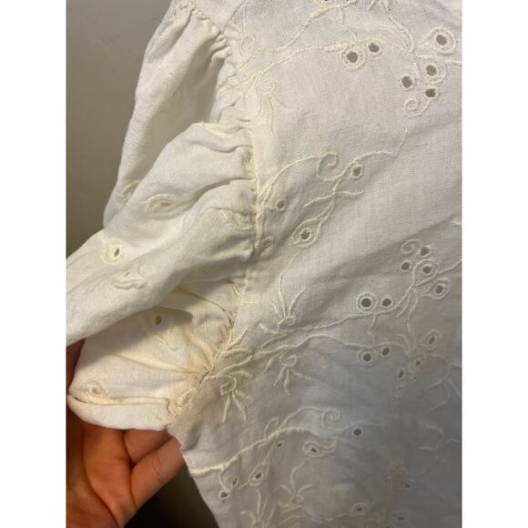 Sunday Best Aritzia White Eyelet Bubble Sleeve Peplum Girly Romantic Blouse XS - Picture 15 of 15